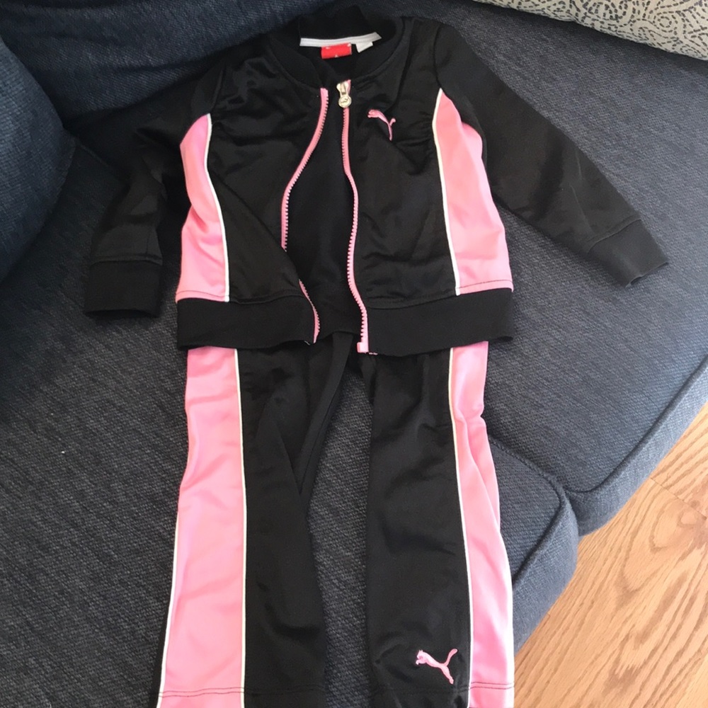 Girls puma track suit